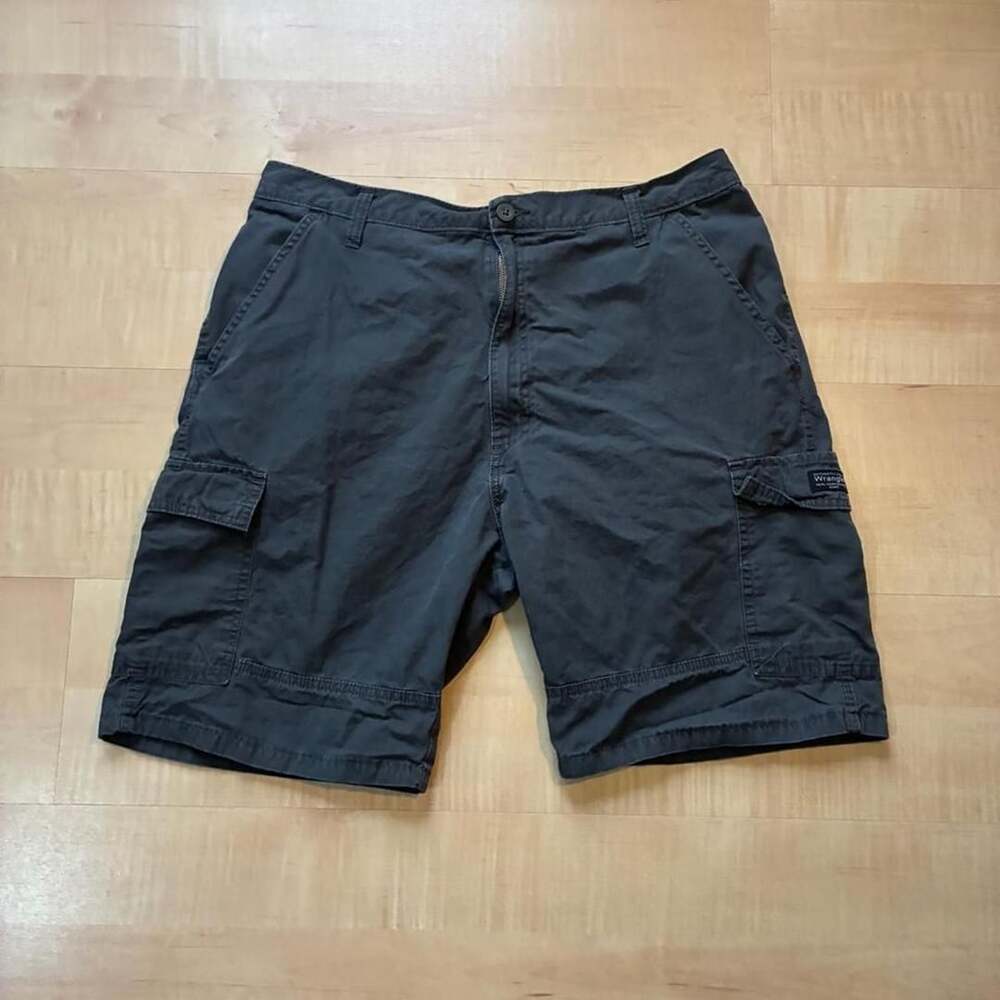 Wrangler Authentic Issue Ripstop Cargo Shorts 36 Dark Grey